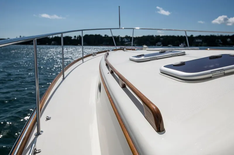Slide: The Image of 2006 Hinckley Talaria 44 FB yacht deck with ocean view and clear sky. - 10