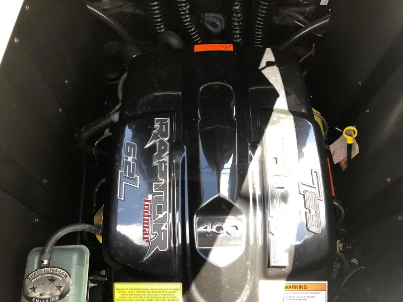 Slide: The Image of 2018 Moomba Max engine, Raptor 6.2L Indmar, top view. - 13