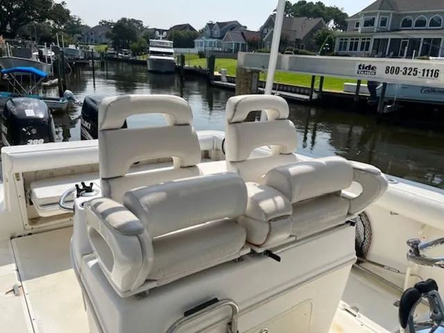 Slide: The Image of Boston Whaler 320 Outrage 2003 - 6