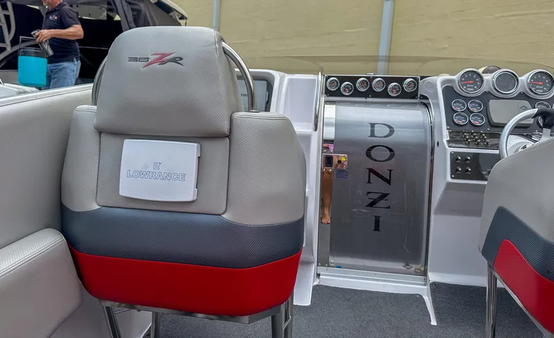Slide: The Image of Donzi 38 ZR 2007 - 37