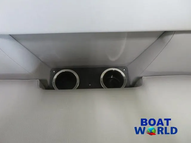 Slide: The Image of Princecraft Vectra 23 RL SS Swingback Pontoon & Mercury 4-Stro 2025 - 26