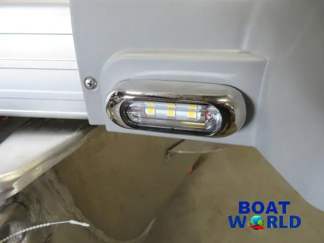 Slide: The Image of Princecraft Vectra 23 RL SS Swingback Pontoon & Mercury 4-Stro 2025 - 33