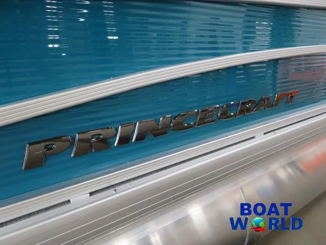 Slide: The Image of Princecraft Vectra 23 RL SS Swingback Pontoon & Mercury 4-Stro 2025 - 35