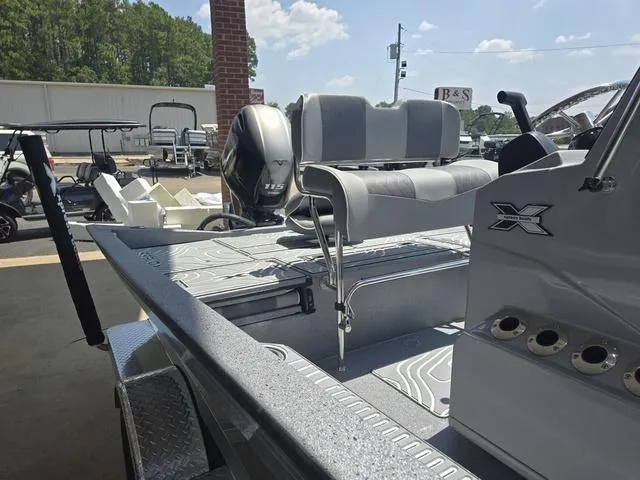 Slide: The Image of Xpress H20B 2025 - 25