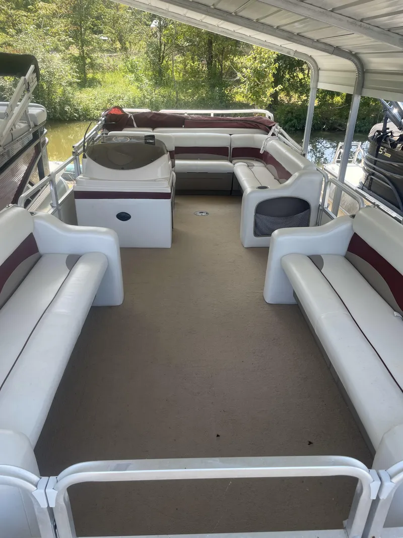 Slide: The Image of Fisher Boats Liberty 240 2004 - 10