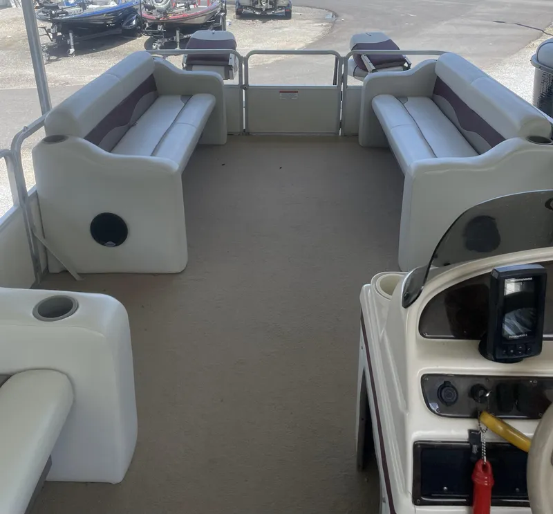 Slide: The Image of Fisher Boats Liberty 240 2004 - 3