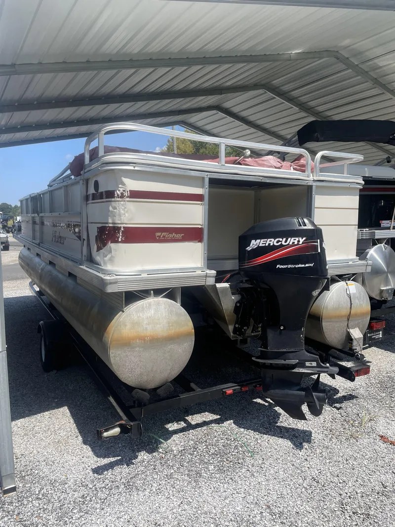 Slide: The Image of Fisher Boats Liberty 240 2004 - 7