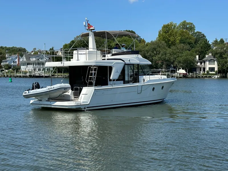 Slide: The Image of Beneteau Swift Trawler 41 2022 - 11