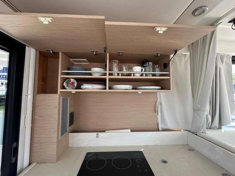 Slide: The Image of Beneteau Swift Trawler 41 2022 - 39