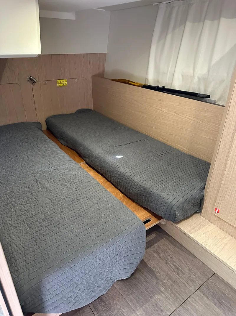 Slide: The Image of Beneteau Swift Trawler 41 2022 - 51