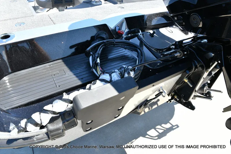 Slide: The Image of Ranger 620FS Lowrance Cup 2025 - 16