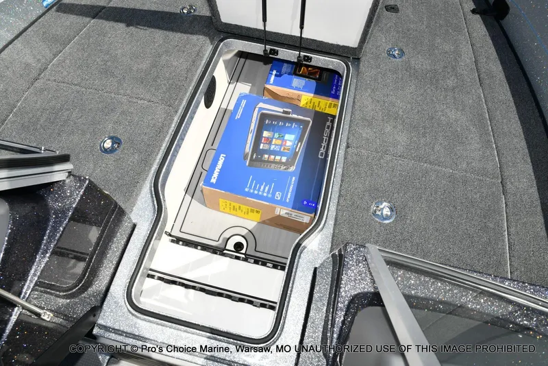 Slide: The Image of Ranger 620FS Lowrance Cup 2025 - 38