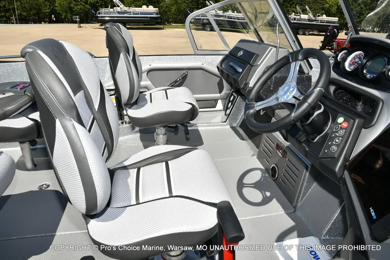 Slide: The Image of Ranger 620FS Lowrance Cup 2025 - 4