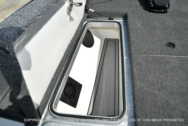 Slide: The Image of Ranger 620FS Lowrance Cup 2025 - 41