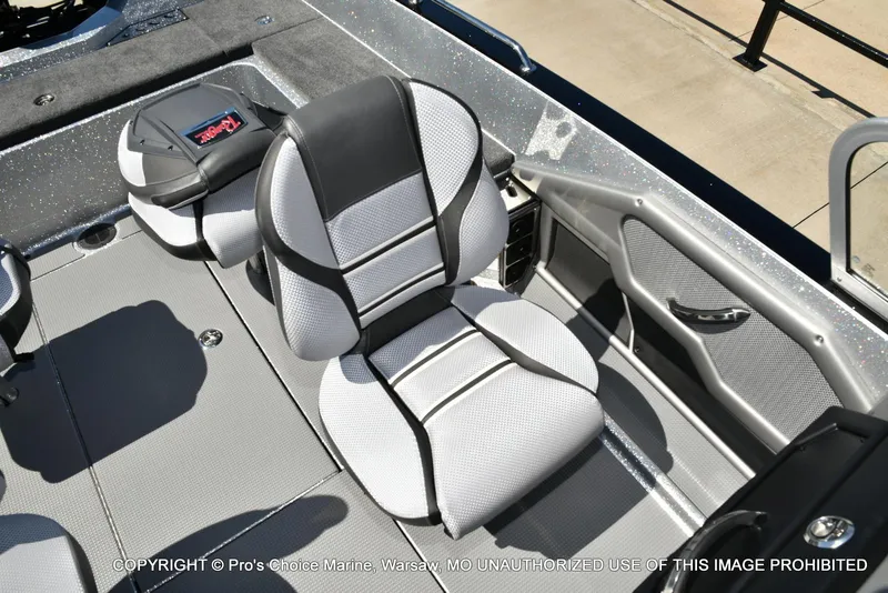 Slide: The Image of Ranger 620FS Lowrance Cup 2025 - 50