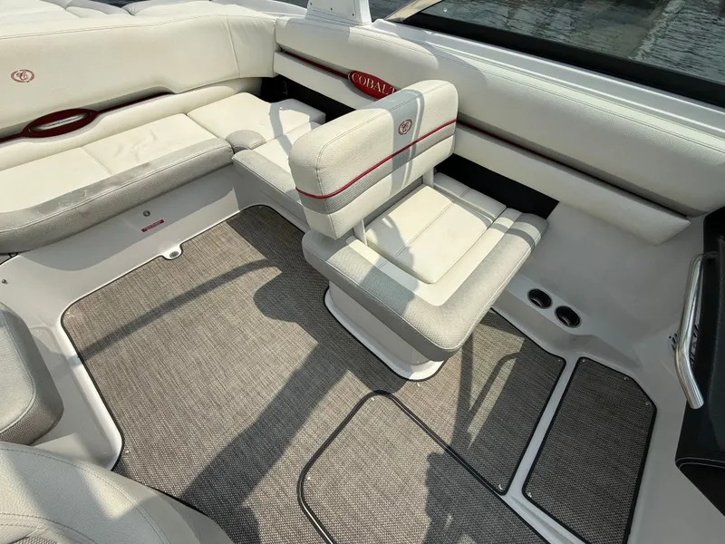 Slide: The Image of Cobalt CS23 2018 - 380