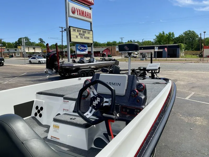 Slide: The Image of Bass Cat Pantera Classic 2025 - 11