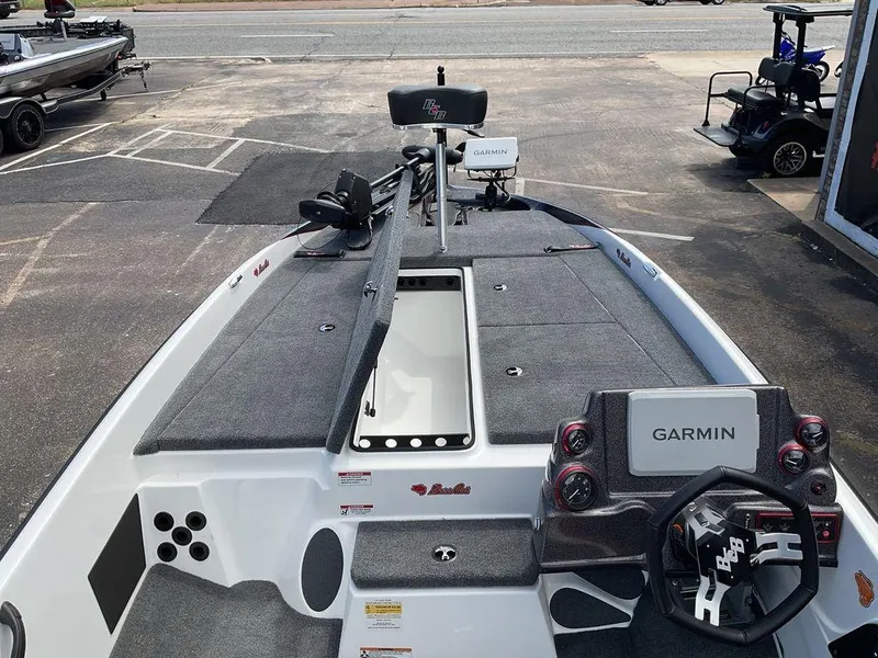 Slide: The Image of Bass Cat Pantera Classic 2025 - 23