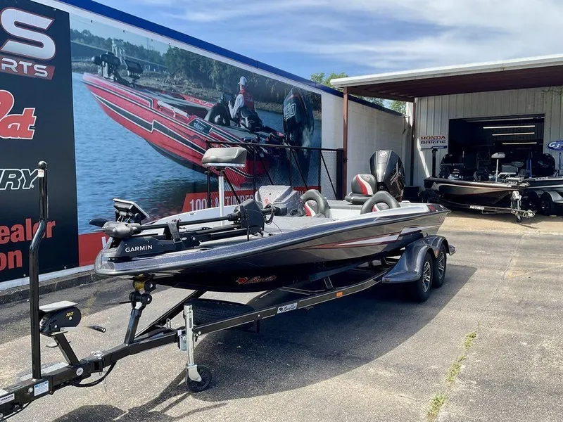 Slide: The Image of Bass Cat Pantera Classic 2025 - 5