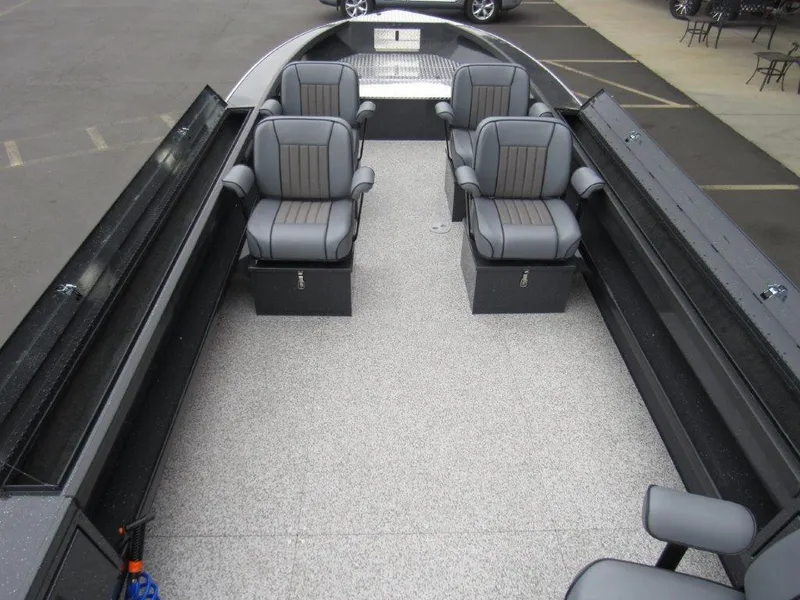 Slide: The Image of Alumaweld Super Vee Pro 23 2025 - 12