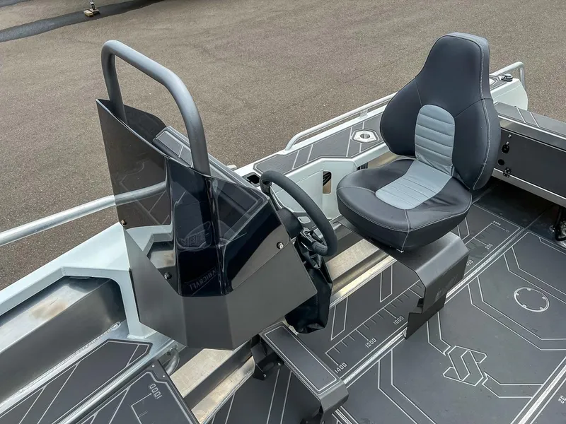 Slide: The Image of Stabi-Craft 1550 Frontier 2025 - 12