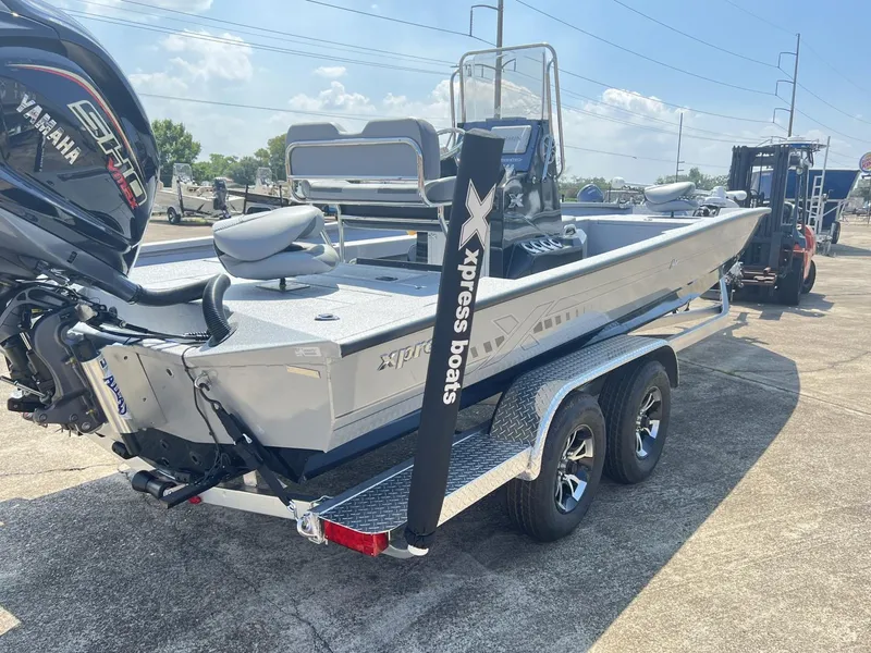 Slide: The Image of Xpress H24B HYPER-LIFT BAY 2025 - 12