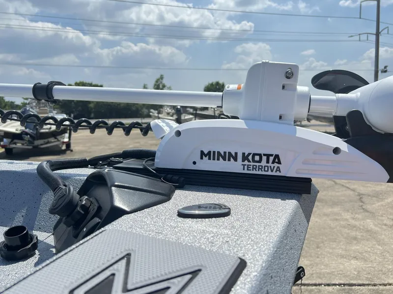 Slide: The Image of Xpress H24B HYPER-LIFT BAY 2025 - 3