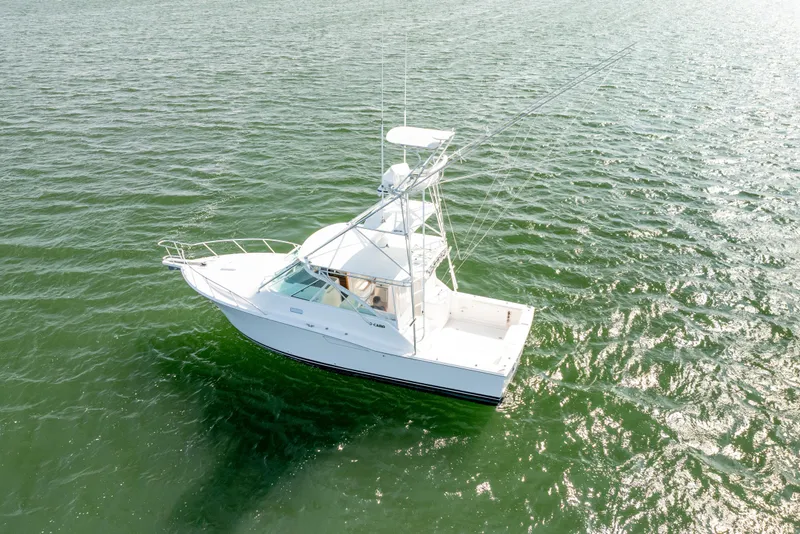 Slide: The Image of Cabo 35 Express 2004 - 16