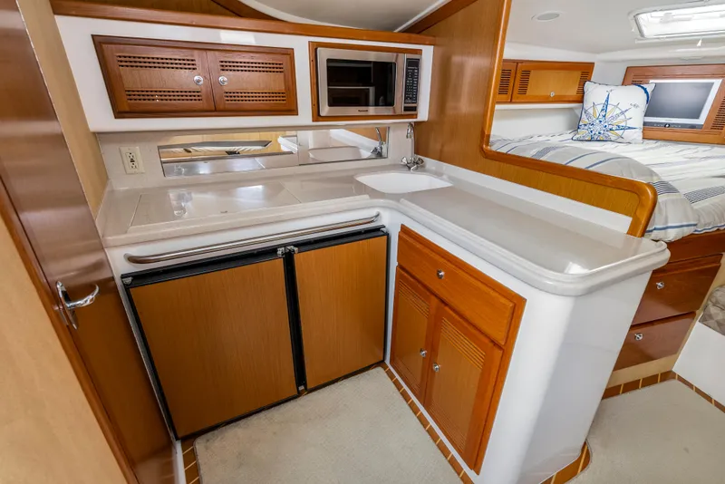 Slide: The Image of Cabo 35 Express 2004 - 25