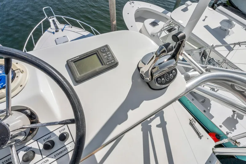 Slide: The Image of Cabo 35 Express 2004 - 43