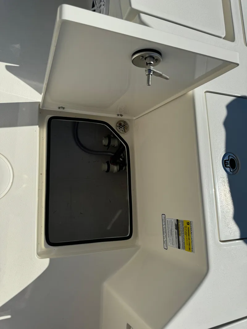 Slide: The Image of Pathfinder 2500 Hybrid 2025 - 63