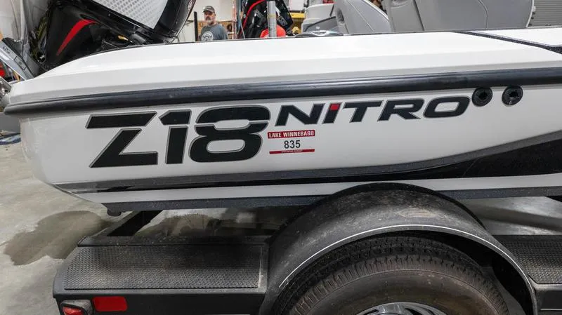 Slide: The Image of Nitro Z18 2022 - 3