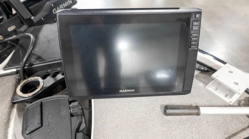 Slide: The Image of Nitro Z18 2022 - 30