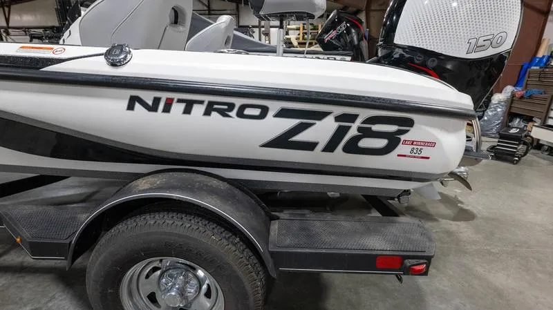 Slide: The Image of Nitro Z18 2022 - 7