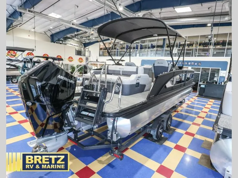 Slide: The Image of Lusso Ultra-Lounge L25UC 2025 - 5