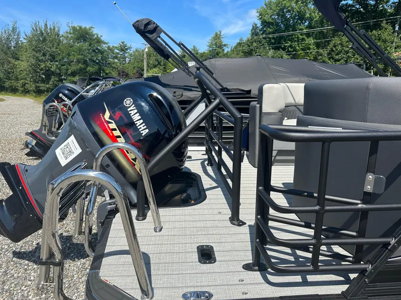 Slide: The Image of Starcraft SLS 3 R 2025 - 10