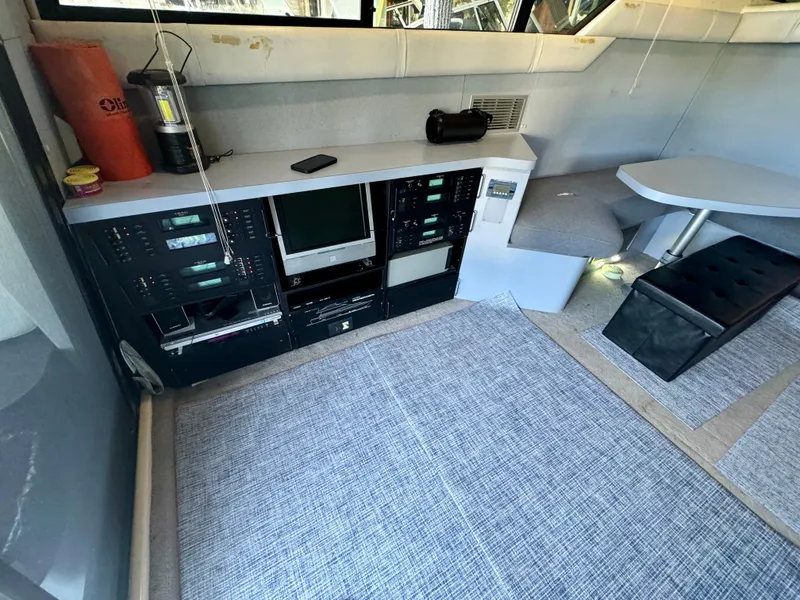 Slide: The Image of Mainship Mediterranean Convertible 1988 - 15