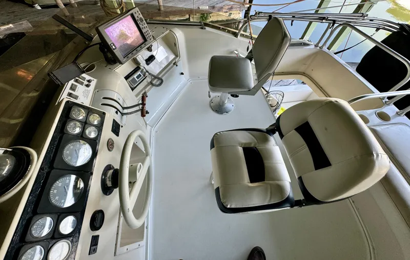 Slide: The Image of Mainship Mediterranean Convertible 1988 - 26