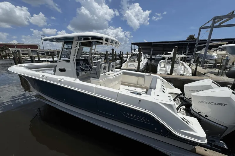 Slide: The Image of Boston Whaler 280 Outrage 2025 - 7