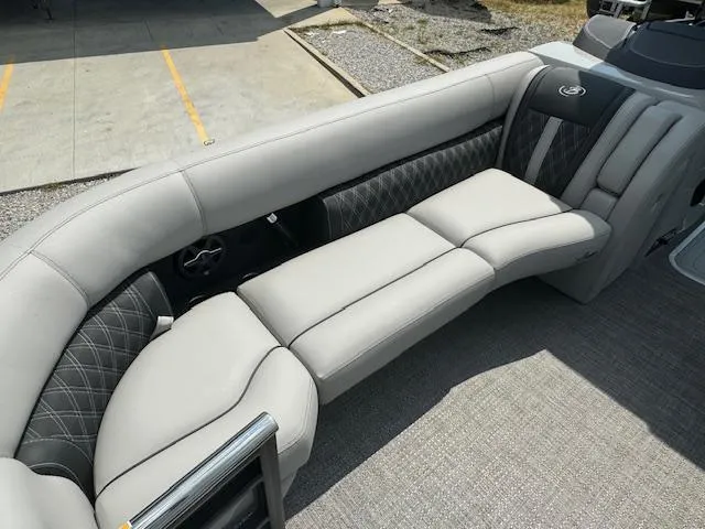 Slide: The Image of Barletta Lusso 25UCA 2025 - 13