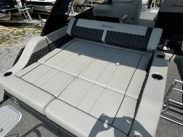 Slide: The Image of Barletta Lusso 25UCA 2025 - 19