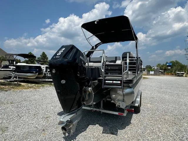 Slide: The Image of Barletta Lusso 25UCA 2025 - 7