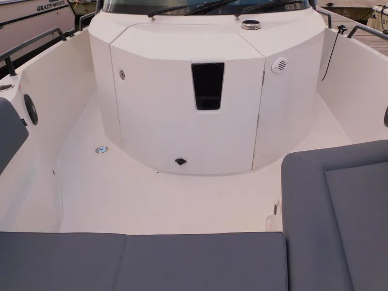 Slide: The Image of Axopar 28 T Top 2020 - 57