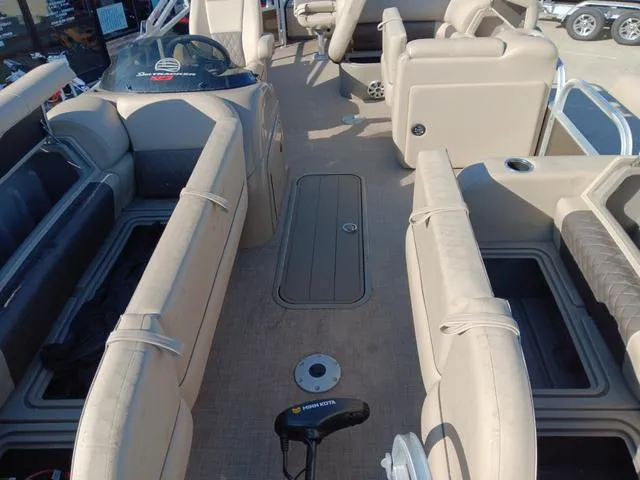 Slide: The Image of Sun Tracker SUNTRACKER SPORTFISH 22 XP3 W/150HP 2023 - 10