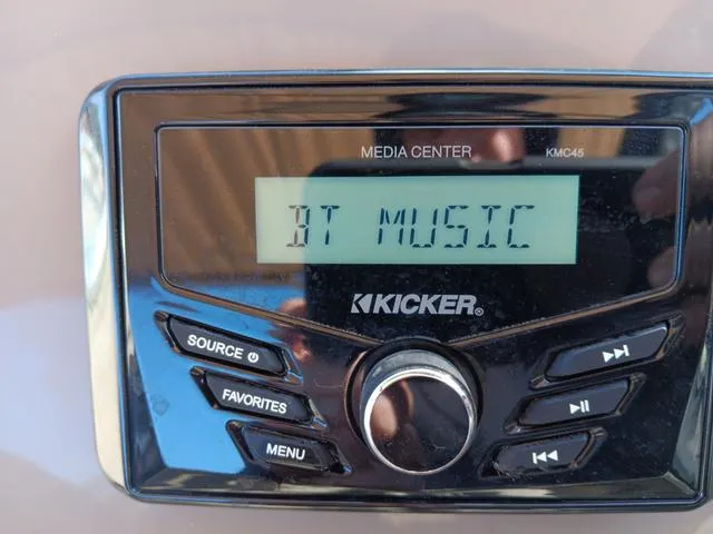 Slide: The Image of Sun Tracker SUNTRACKER SPORTFISH 22 XP3 W/150HP 2023 - 16