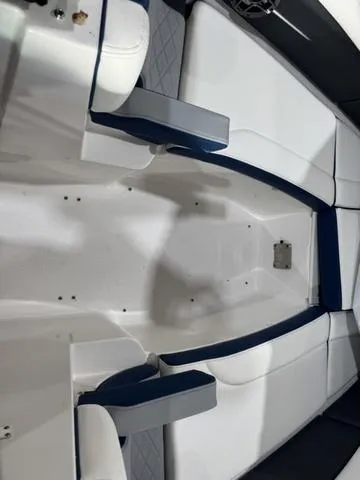 Slide: The Image of Chaparral 287 SSX 2024 - 11