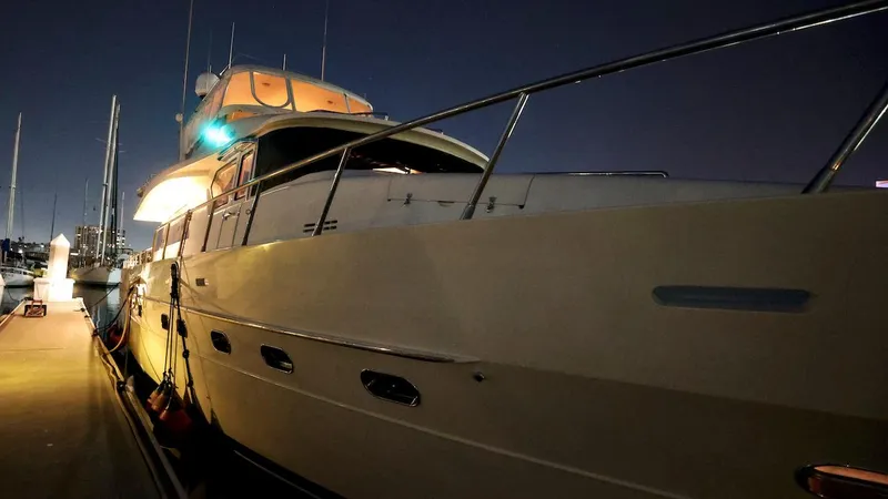 Slide: The Image of Grand Motor Yacht 2004 - 53