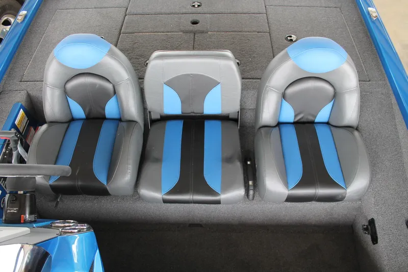 Slide: The Image of Vexus AVX1880 2025 - 12