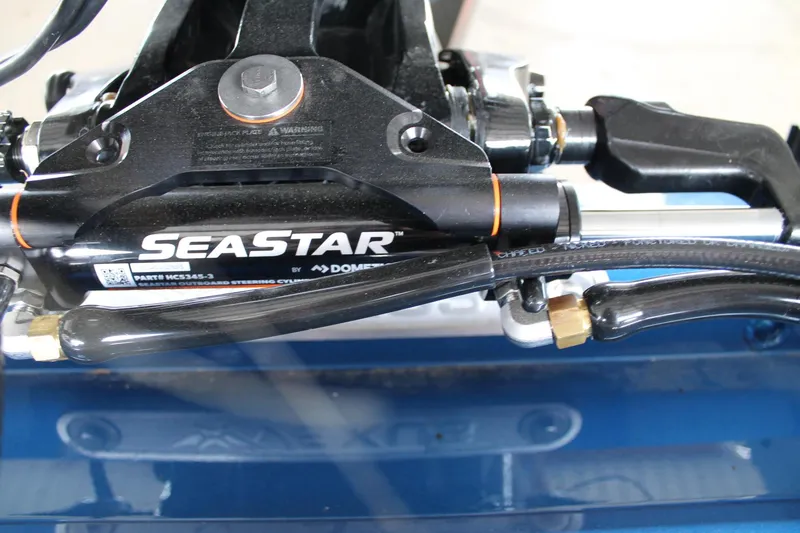 Slide: The Image of Vexus AVX1880 2025 - 15