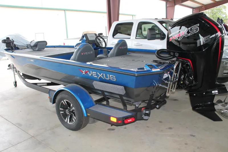 Slide: The Image of Vexus AVX1880 2025 - 17